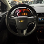 Chevrolet / Onix Joy 1.0 Hatch Vermelha Chevrolet / Onix Joy 1.0 Hatch Vermelha